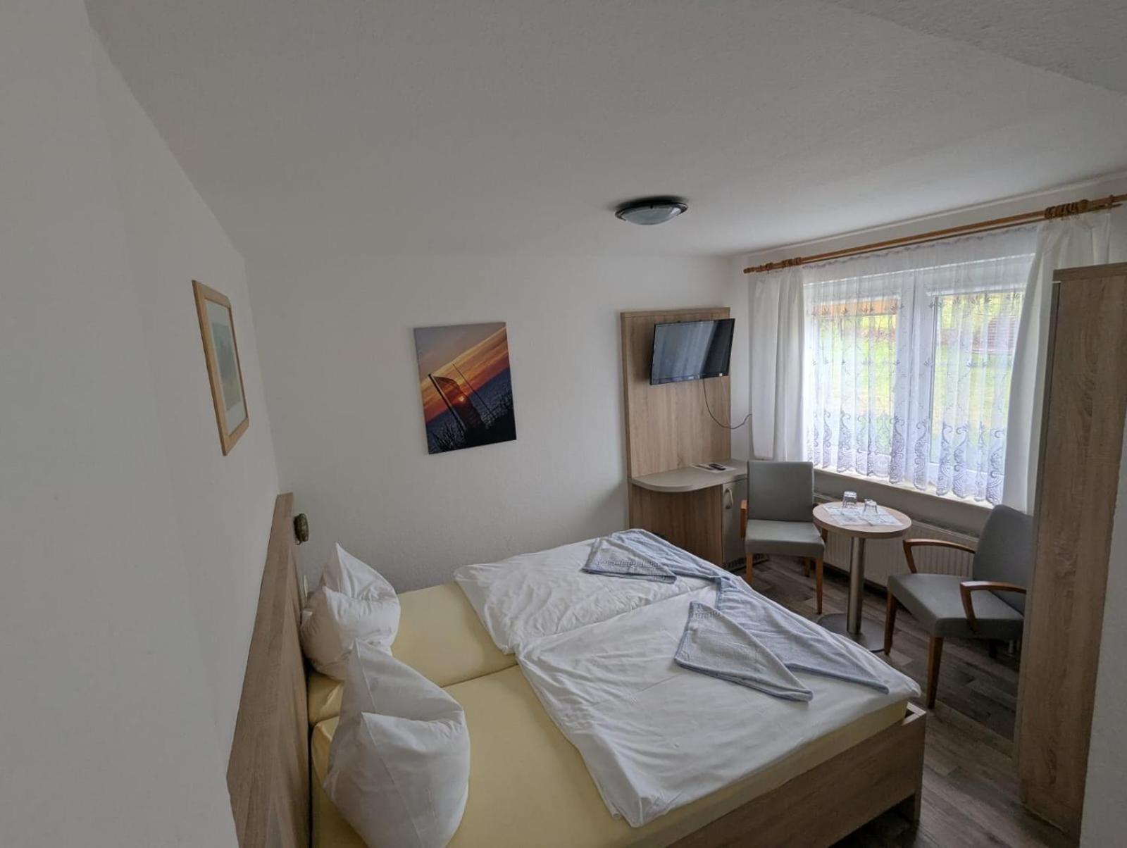 קלוסטר Pension & Restaurant Haus Hiddensee מראה חיצוני תמונה