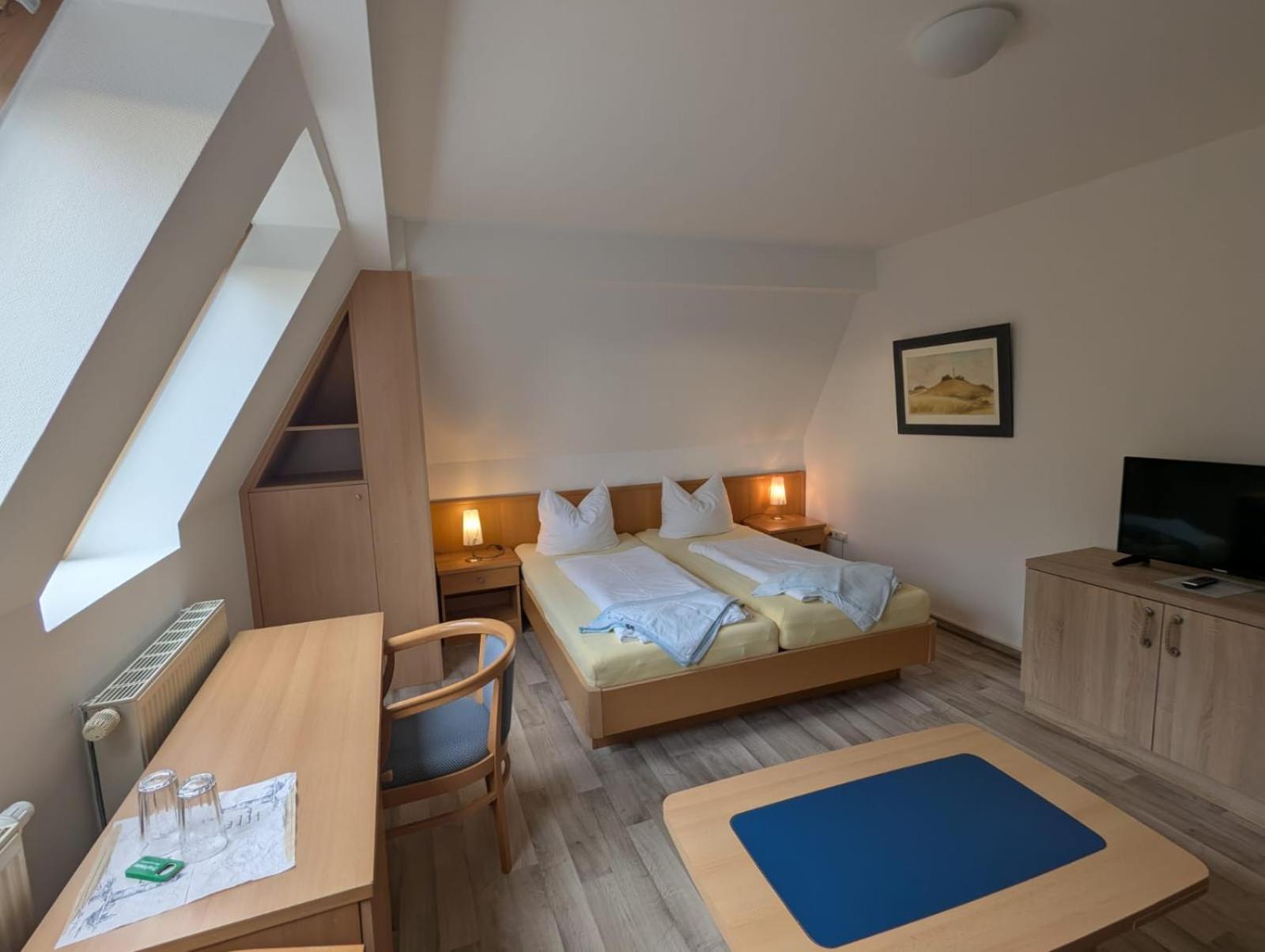 קלוסטר Pension & Restaurant Haus Hiddensee מראה חיצוני תמונה